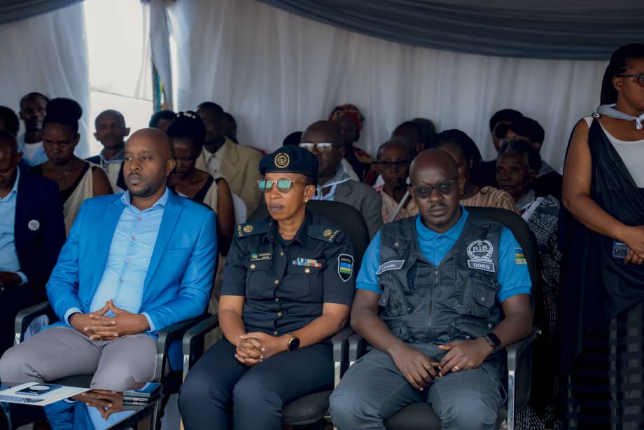 Mu ijambo rye Umuyobozi Nshingwabikorwa w'Akarere Bwana Bayasese Bernard  yavuze ko Ababyeyi bibukwa uyu munsi ku nshuro ya 31 bari ababyeyi bahekeye u Rwanda, ko kutabibuka byaba atari iby’I Rwanda.(1)