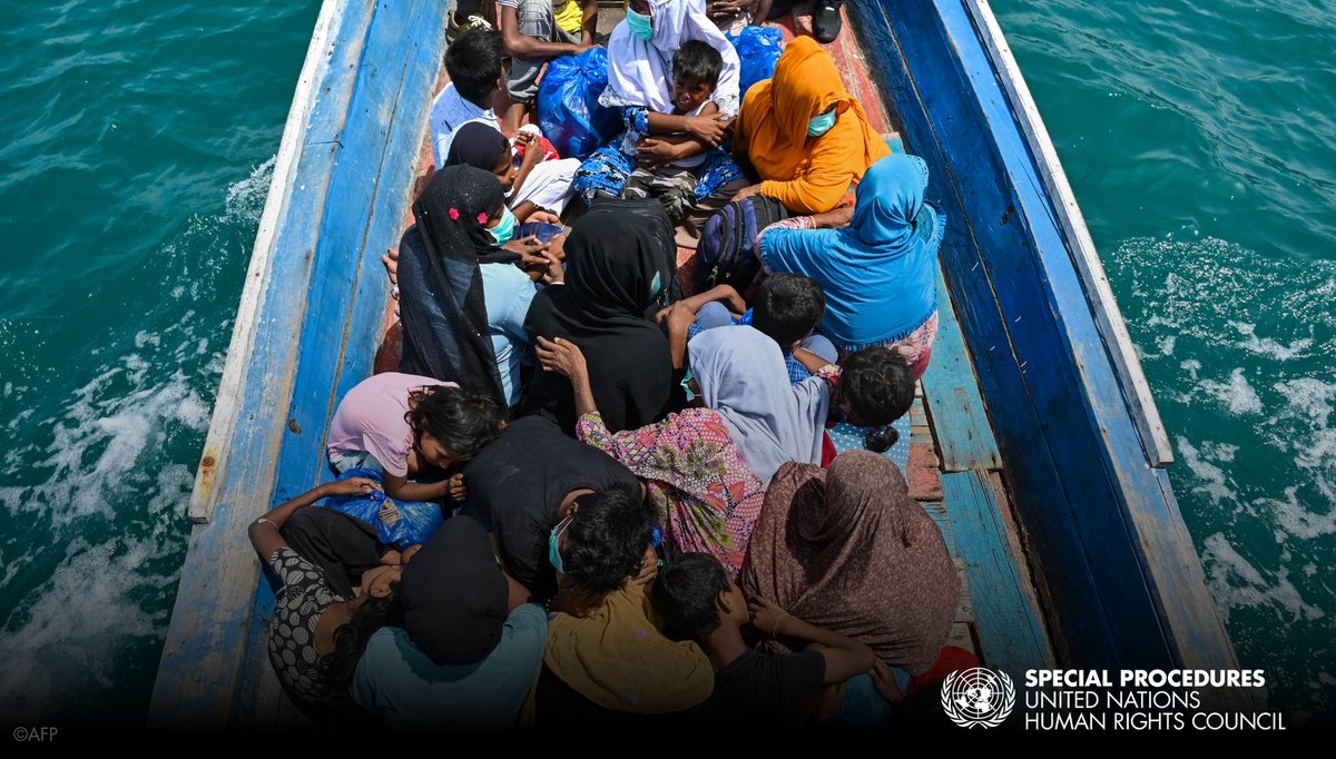 UN Special Procedures (@un_spexperts) on Twitter photo UN Special Rapporteur <a href="/RapporteurUn/">UN Special Rapporteur Tom Andrews</a> deeply concerned by reports that #Rohingya refugees were forced off an Indian navy vessel & into the Andaman Sea. Any forced repatriation of Rohingya refugees, who face grave human rights violations in Myanmar, must end.
ohchr.org/en/press-relea… UN Special Rapporteur <a href="/RapporteurUn/">UN Special Rapporteur Tom Andrews</a> deeply concerned by reports that #Rohingya refugees were forced off an Indian navy vessel & into the Andaman Sea. Any forced repatriation of Rohingya refugees, who face grave human rights violations in Myanmar, must end.
ohchr.org/en/press-relea…