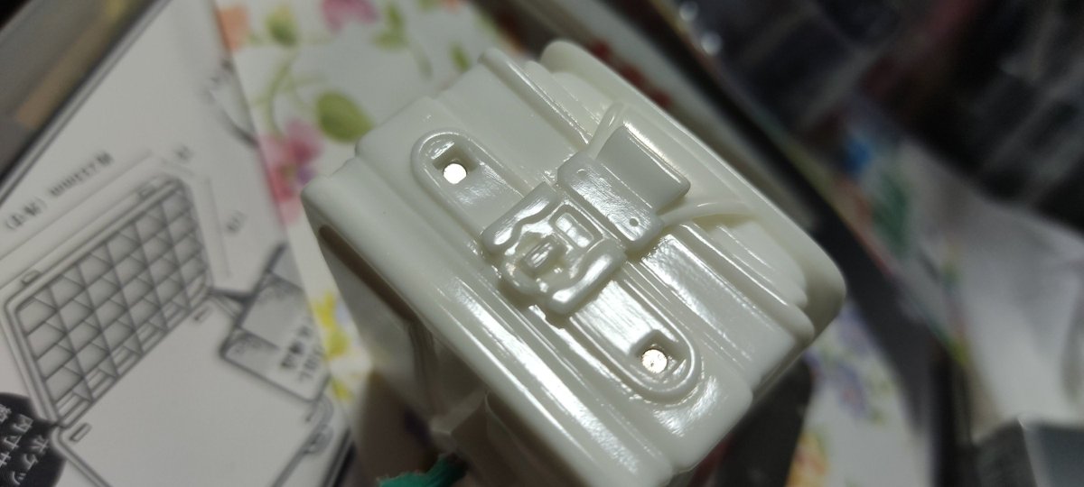 クリアー吹いて確認。
ちょっと良くなった。
もう一回磨こうかな?