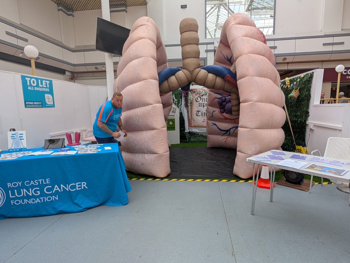 Trust Primary Careπ @tpcltd.bsky.social (@tpcltdyorkshire) on Twitter photo The team is out in Keighley today to promote lung cancer screening and the importance of booking a lung health check when invited by your GP practice <a href="/WYpartnership/">West Yorkshire Health and Care Partnership</a> <a href="/WYHCanAlliance/">West Yorkshire and Harrogate Cancer Alliance</a> <a href="/BTHFT/">Bradford Teaching Hospitals NHS FT</a> <a href="/ActAsOneBDC/">Bradford District Craven Health & Care Partnership</a> The team is out in Keighley today to promote lung cancer screening and the importance of booking a lung health check when invited by your GP practice <a href="/WYpartnership/">West Yorkshire Health and Care Partnership</a> <a href="/WYHCanAlliance/">West Yorkshire and Harrogate Cancer Alliance</a> <a href="/BTHFT/">Bradford Teaching Hospitals NHS FT</a> <a href="/ActAsOneBDC/">Bradford District Craven Health & Care Partnership</a>