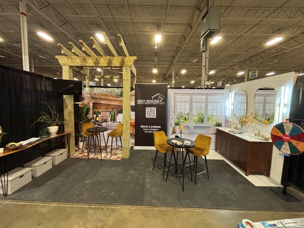 Want to stand out at your next trade show?
We helped Next Spaces create custom backdrops + banner stands that turned their booth into an immersive experience.
Modular, on-brand, and designed to impress.

#TradeShowTips #EventMarketing #PrintDesign