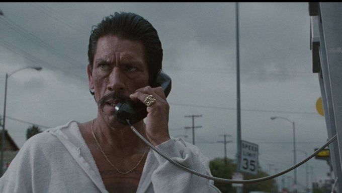 Gibboanxious's tweet image. #HappyBirthday to Danny Trejo (81)
his top 10 movies are:

10. Con Air
9. Muppets Most Wanted
8. Runaway Train
7. Machete
6. Once Upon a Time in Mexico
5. Planet Terror
4. From Dusk Till Dawn
3. Anchorman
2. Desperado
1. Heat
#Machete #Navajas