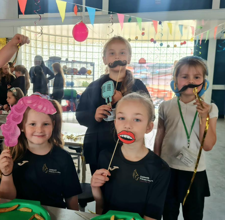 goldsmithwalsal's tweet image. 🎉 A HUGE #thankyou to everyone who joined us for a school meal on #CensusDay!

📊 Why it matters: The meals served today impact the funding our school gets for the year ahead, helping us provide vital resources and opportunities for our children 💪

#DreamRiseAspire