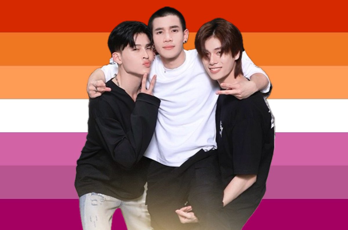 phum1ni's tweet photo. i'm crying https://t.co/4fF1t3D4bP
