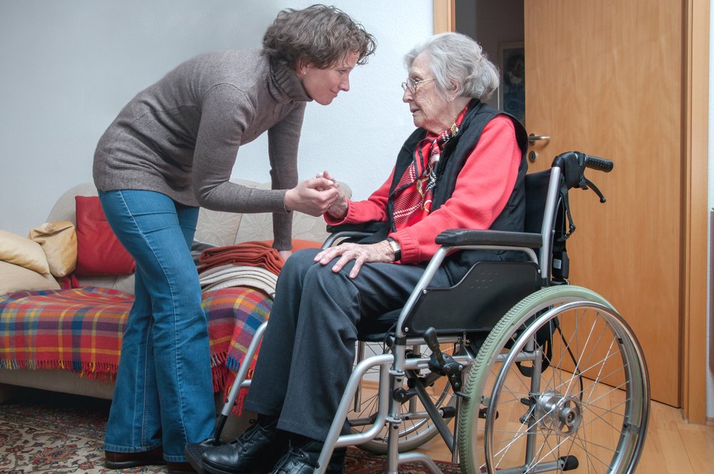 As a #caregiver, you work tirelessly to provide attention and care to your loved one. It can take its toll on your own #mentalhealth. As you care for them, who is caring for you? #PalliativeCare will help you. 

Info -&gt; getpalliativecare.org/coping-strateg…

#MentalHealthMonth