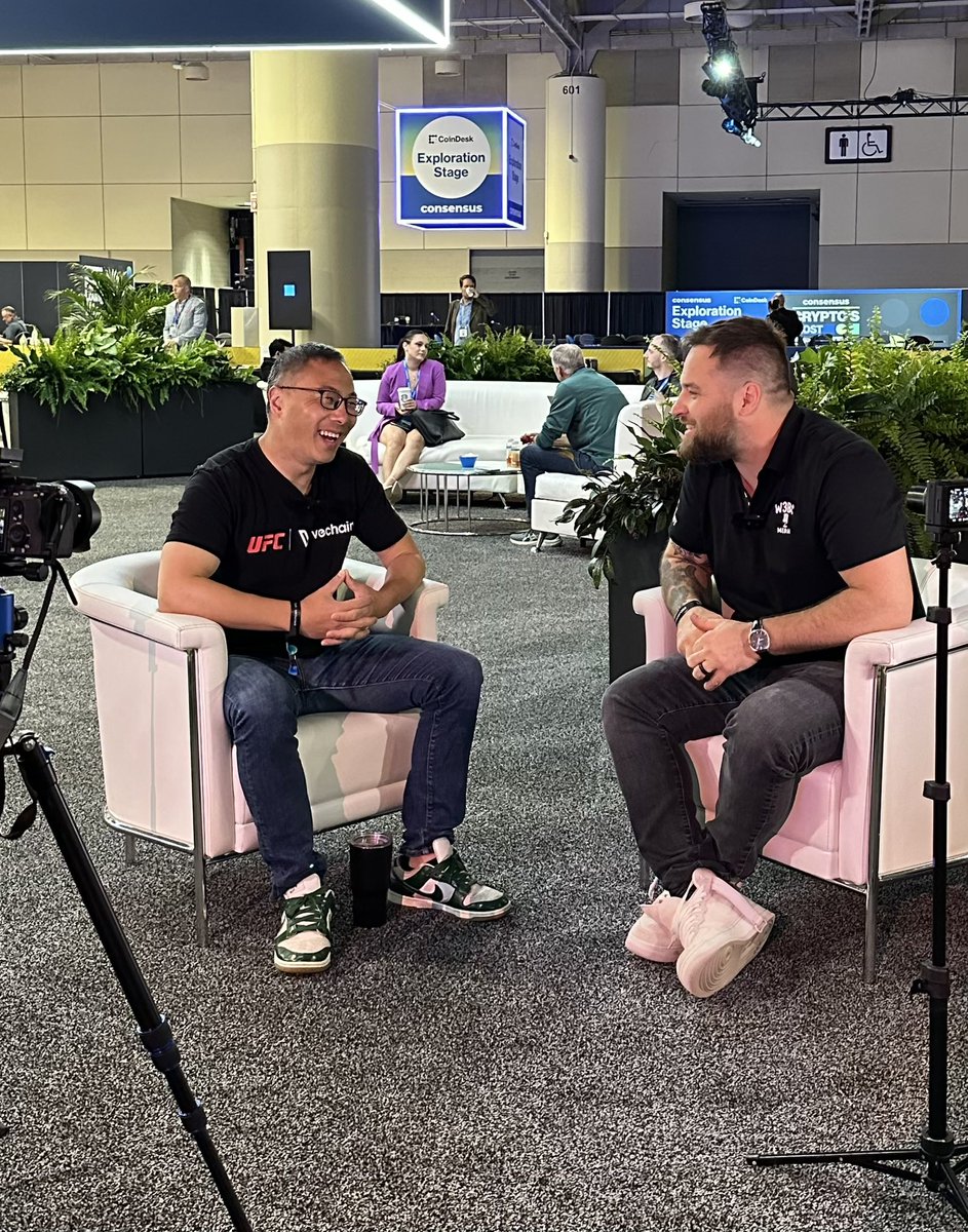 jchains's tweet image. Just wrapped up one of the best conversations I’ve had in crypto. Shout out to @sunshinelu24 

Interview out next week. 🤘🏽