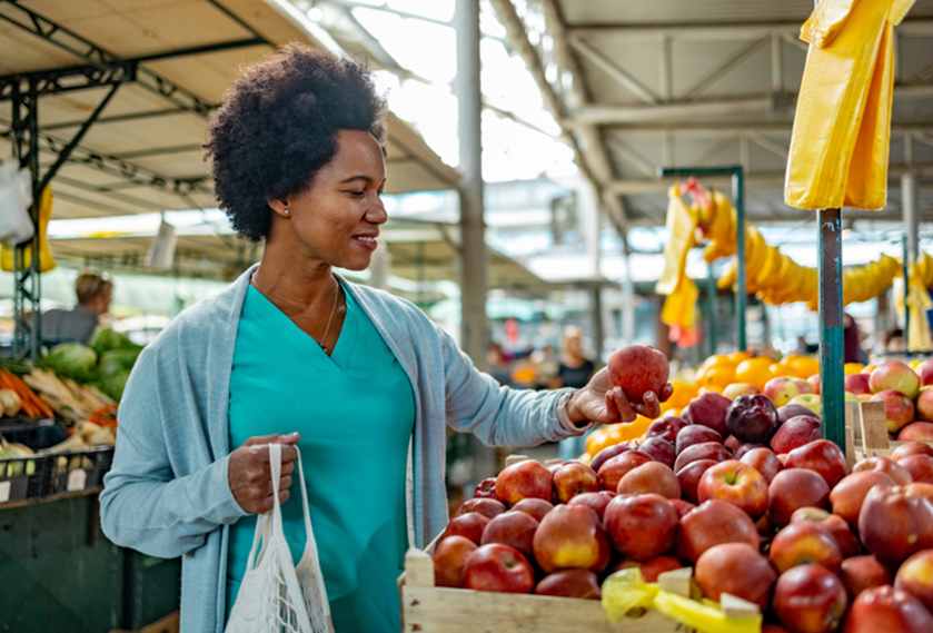 Centene (@centene) on Twitter photo Food insecurity impacts 38% of low-income households, driving up healthcare costs. Our Chief Health Officer Dr. Chen's new <a href="/MilkenInstitute/">Milken Institute</a> essay shows how Food Is Medicine programs cut hospitalizations by 49%. bit.ly/430sOPR #FoodIsMedicine Food insecurity impacts 38% of low-income households, driving up healthcare costs. Our Chief Health Officer Dr. Chen's new <a href="/MilkenInstitute/">Milken Institute</a> essay shows how Food Is Medicine programs cut hospitalizations by 49%. bit.ly/430sOPR #FoodIsMedicine