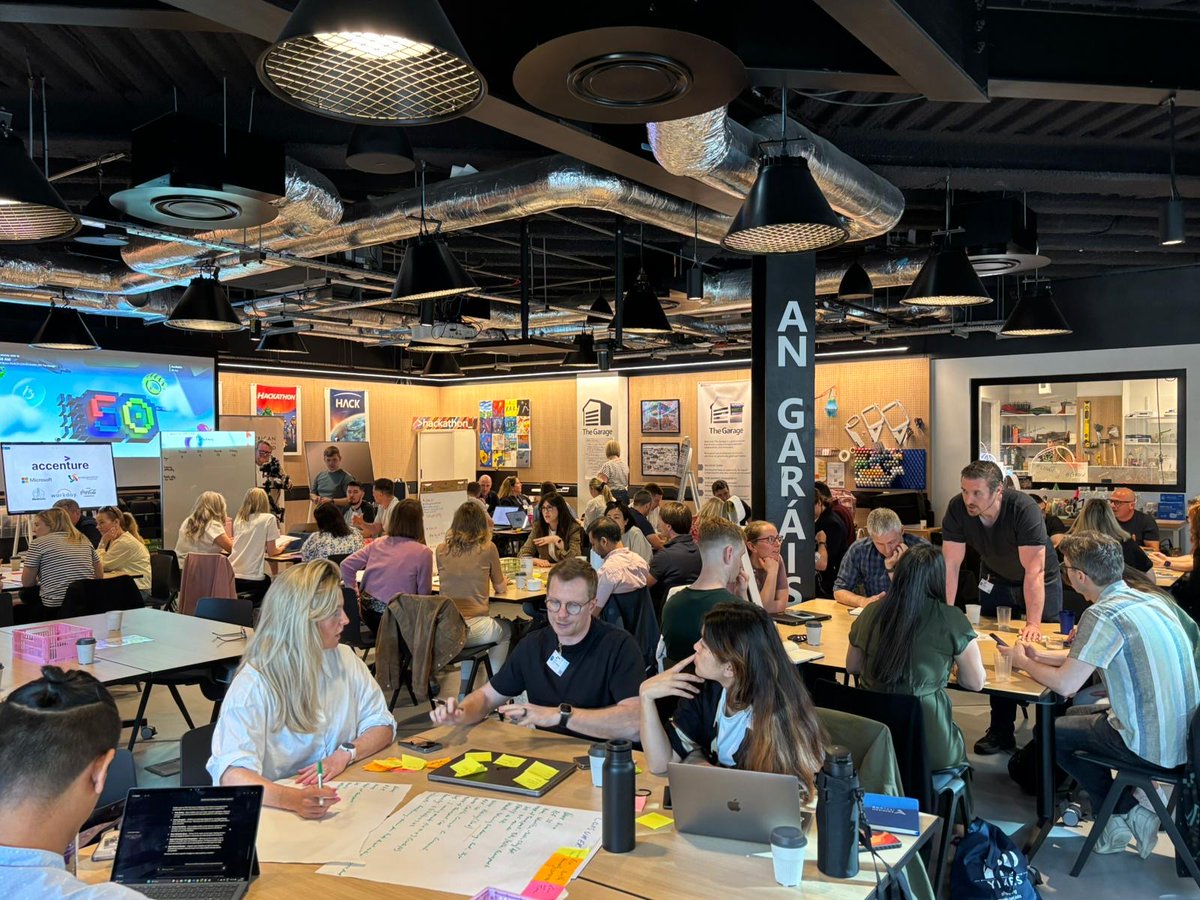 AmericanChamber's tweet image. 1/4 The 2025 #AmChamHackers are refining their projects after an insightful session with our Hackathon mentors this morning.
With just 3 hours remaining today, the focus is on finalising each team’s solution and preparing for tomorrow’s big moment.

#AmChamLeaders #AmChamHackers