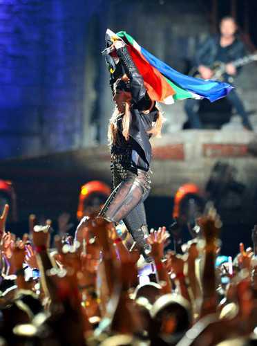 leerongreen's tweet photo. @BigConcerts can we have some #MAYHEM we need @ladygaga in #southafrica https://t.co/IgRwixoXPe