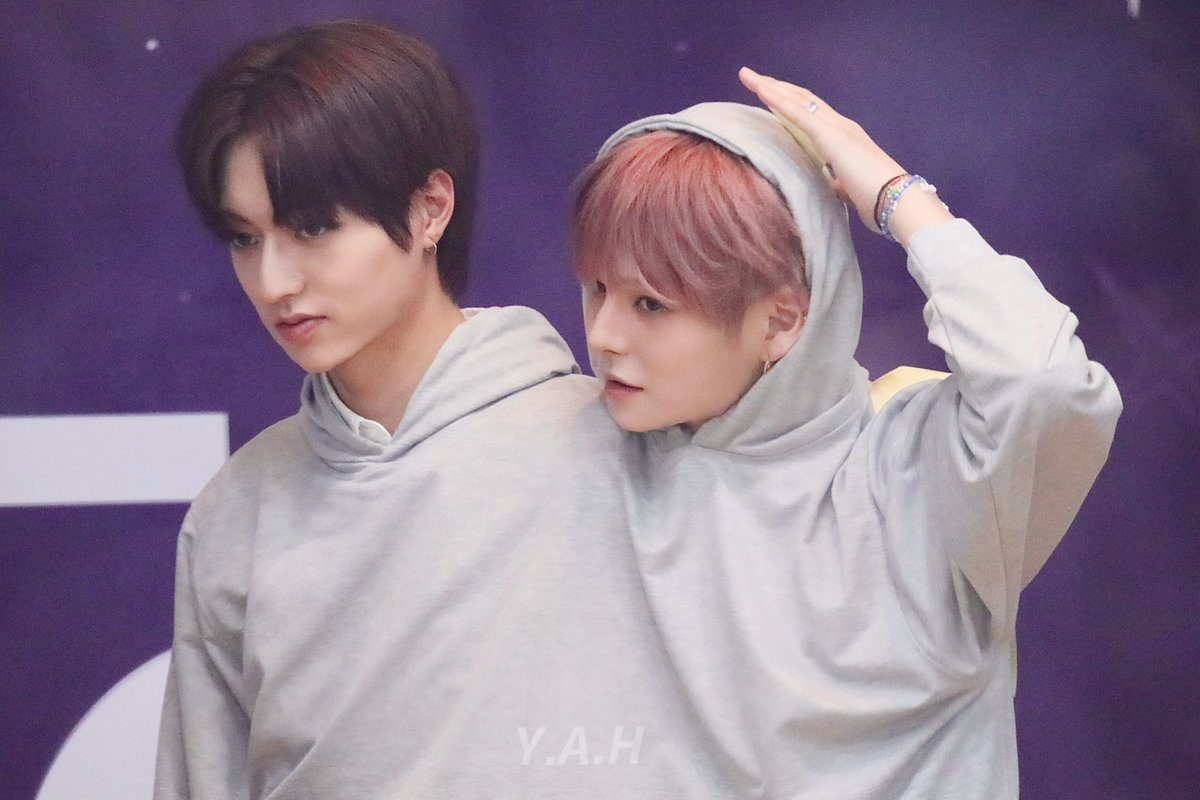 𝙔.𝘼.𝙃 tweet media
