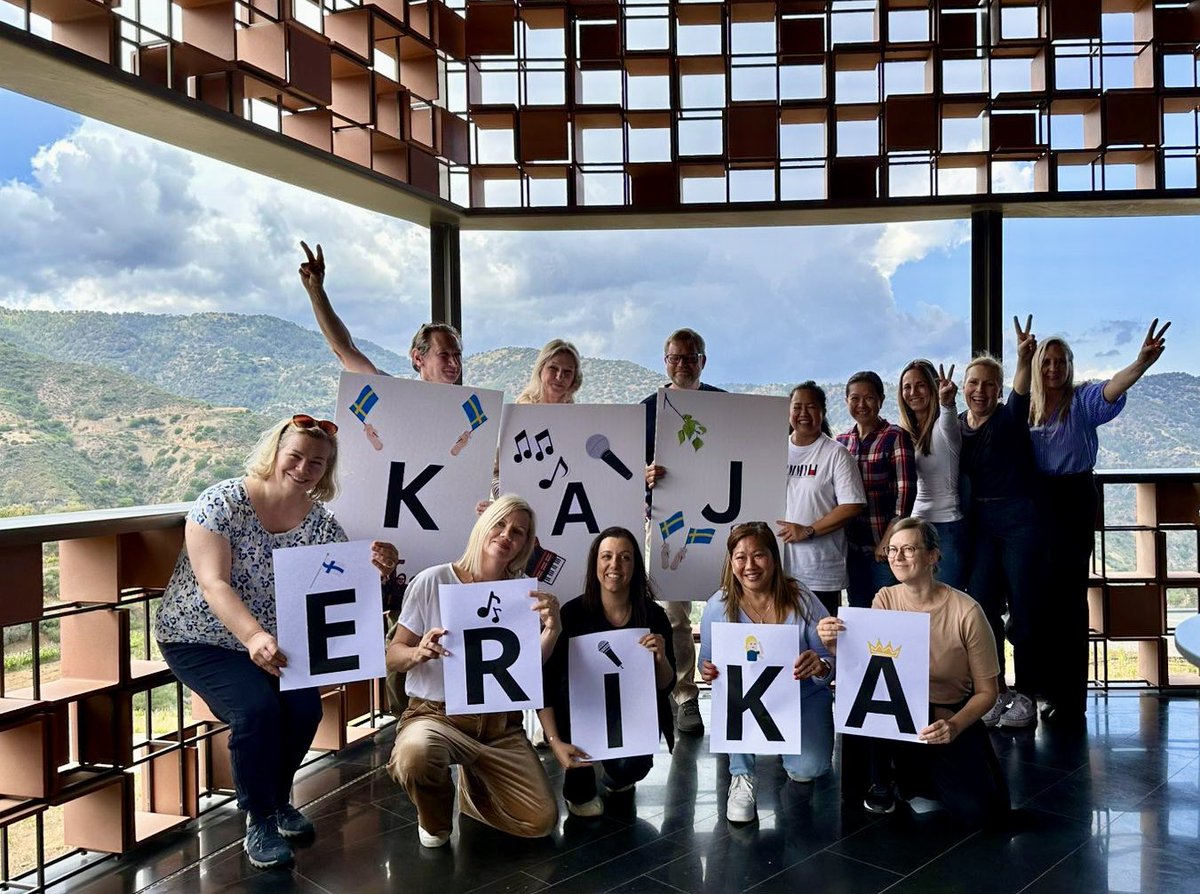 Neighbours supporting each other in Eurovision regardless of the quality of the songs is generally frowned upon. But in the case of Sweden and Finland, it’s clearly just a case of good taste ;-). Greetings from stunning Kalopanayotis from 🇫🇮 🇸🇪 embassies. May the best song win!