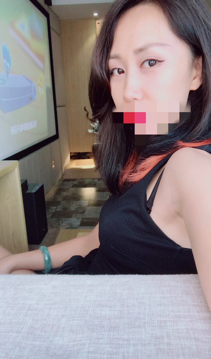不知道从哪找夫妻？不知道从哪找靠谱单男？妻友社区来了，最大换妻认证平台，引爆你的私密性癖，我们夫妻已入驻，图二是我妻子自拍，远超91，草榴社区的体验感，既能看片又能发帖交友，欢迎大家来找我们玩，我们夫妻的原创自拍作品都已上传平台，还可以看其他夫妻自拍视频👉https://t.co/8v2VJvb849👈 https://t.co/IppmecITzh