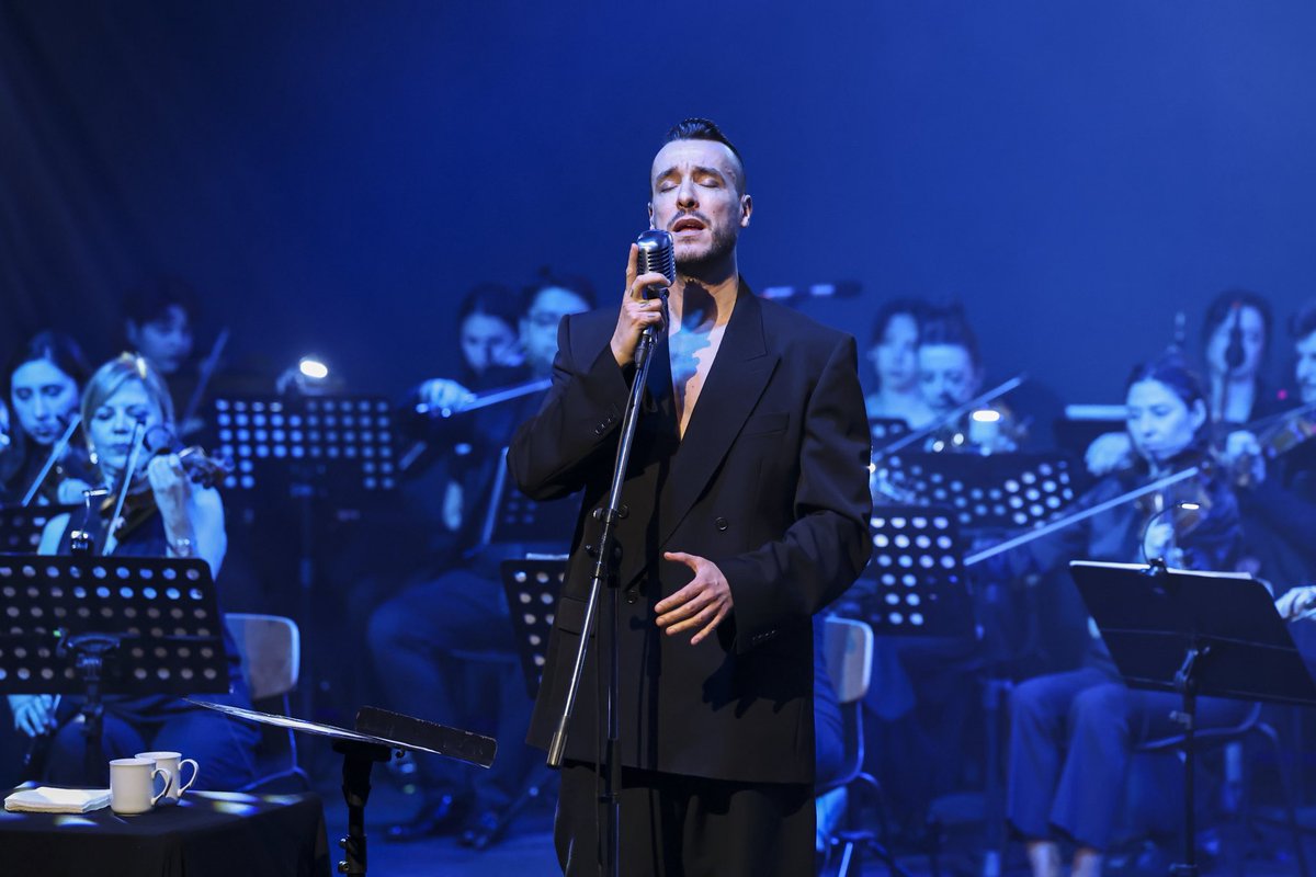 İstinye Üniversitesi ailesi, kuruluşunun 10. yılını büyük bir törenle kutladı. Mütevelli Heyet Başkanı Dr. Muharrem Usta konuşmasında, “Hayata anlam katma vizyonuyla, aydınlık bir geleceğe değer üretmeyi sürdüreceğiz.” ifadelerini kullandı. ”Rektör Prof. Dr. Erkan İbiş  “İstinye