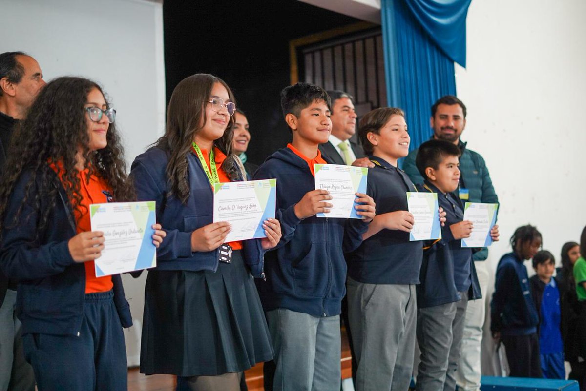 #RolPúblicoUC Le damos la bienvenida a las y los 26 estudiantes de 6° básico que comenzaron su participación en <a href="/PentaUc/">PentaUC</a>🥳. Se trata de escolares de Quinta Normal que potenciarán sus habilidades e intereses en distintas áreas del conocimiento con la #UC📚✨:
