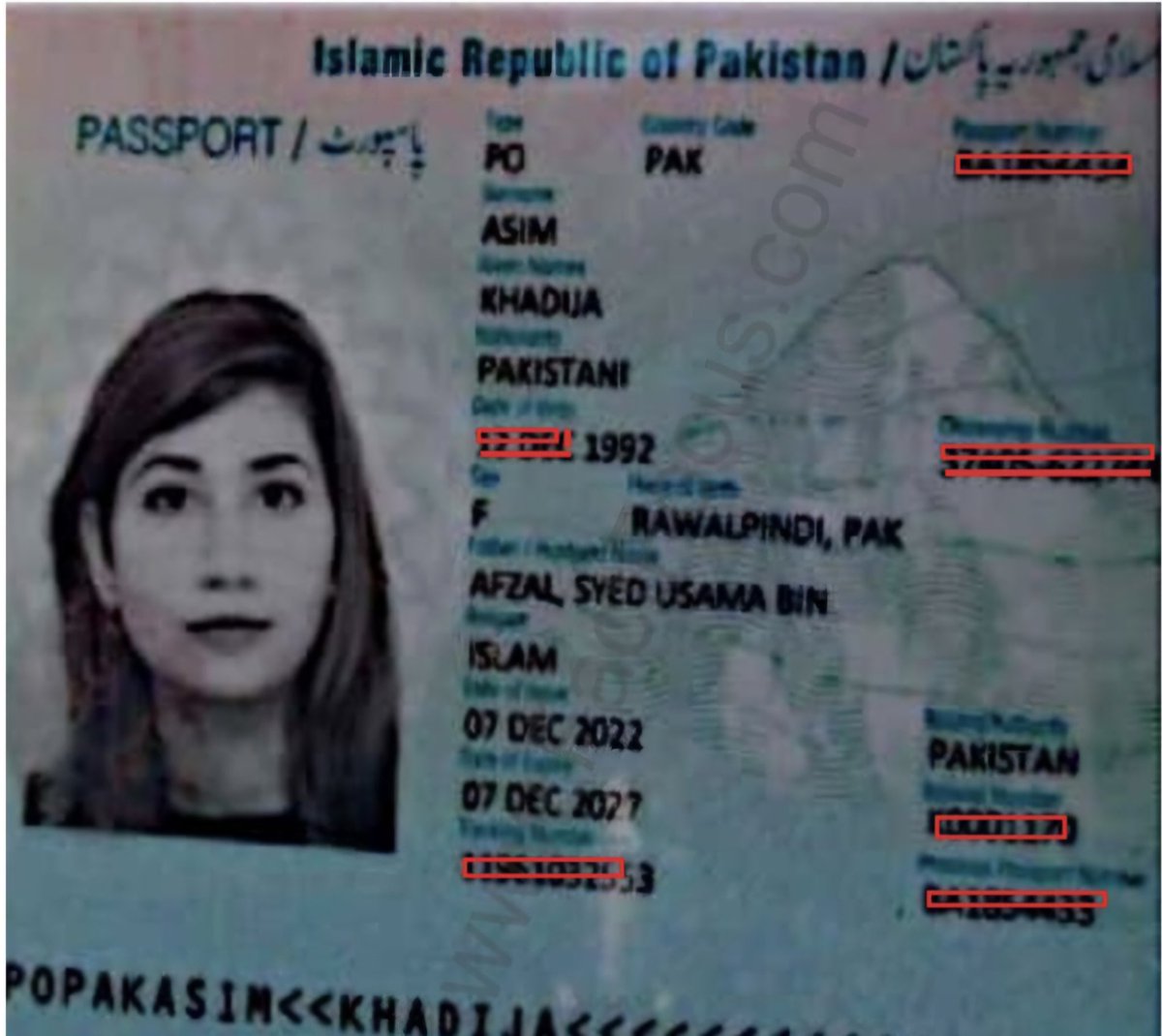 Parizad__Oslo's tweet photo. عمران خان کا پولی گرافک ٹیسٹ ہو گا
نتائج  اخذ کرنے اور خان کو پھانسی دینے کا فیصلہ جنرل عاصم منیر کرے گا
عاصم منیر کا پولی گرافک ٹیسٹ کون کروائے گا؟
#لائحہ_عمل_دو_خان_نکالو https://t.co/9tn6txg8L9