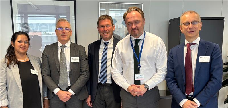Honoured to discuss with Commissioner <a href="/DanJoergensen/">Dan Jørgensen</a> the critical link between #hydrogen policy &amp; the future of the European #fertilizer industry.

Affordable energy &amp; a flexible, tech-neutral hydrogen framework are key to our transformation.
<a href="/EU_Commission/">European Commission</a>