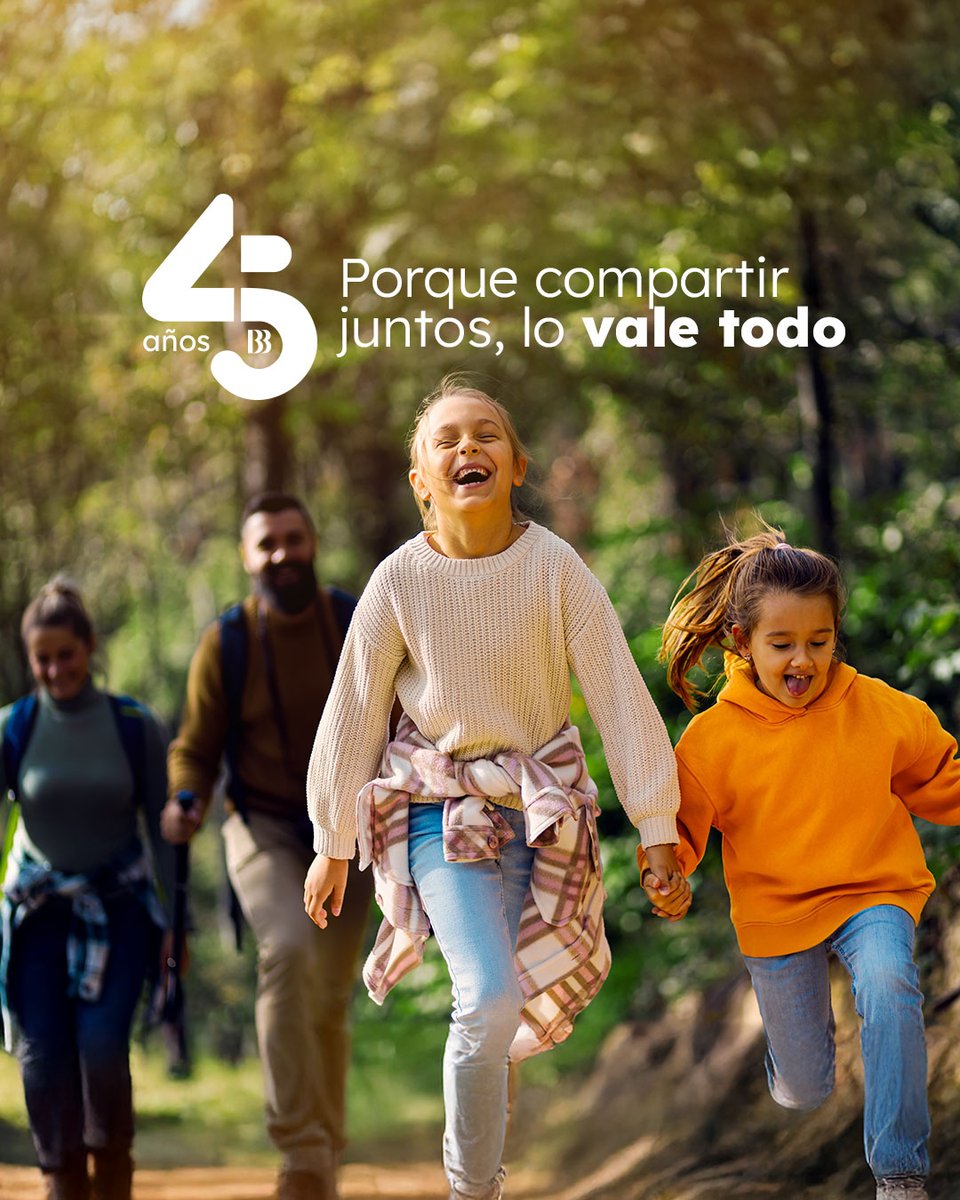 El amor por la familia es lo más importante. 💖​

Cada momento compartido, cada sonrisa, cada abrazo, es lo que nos mueve .🌟​
​
#BB45AñosContigo #EresLoQueNosMueve #Familia #DíaInternacionaldelaFamilia