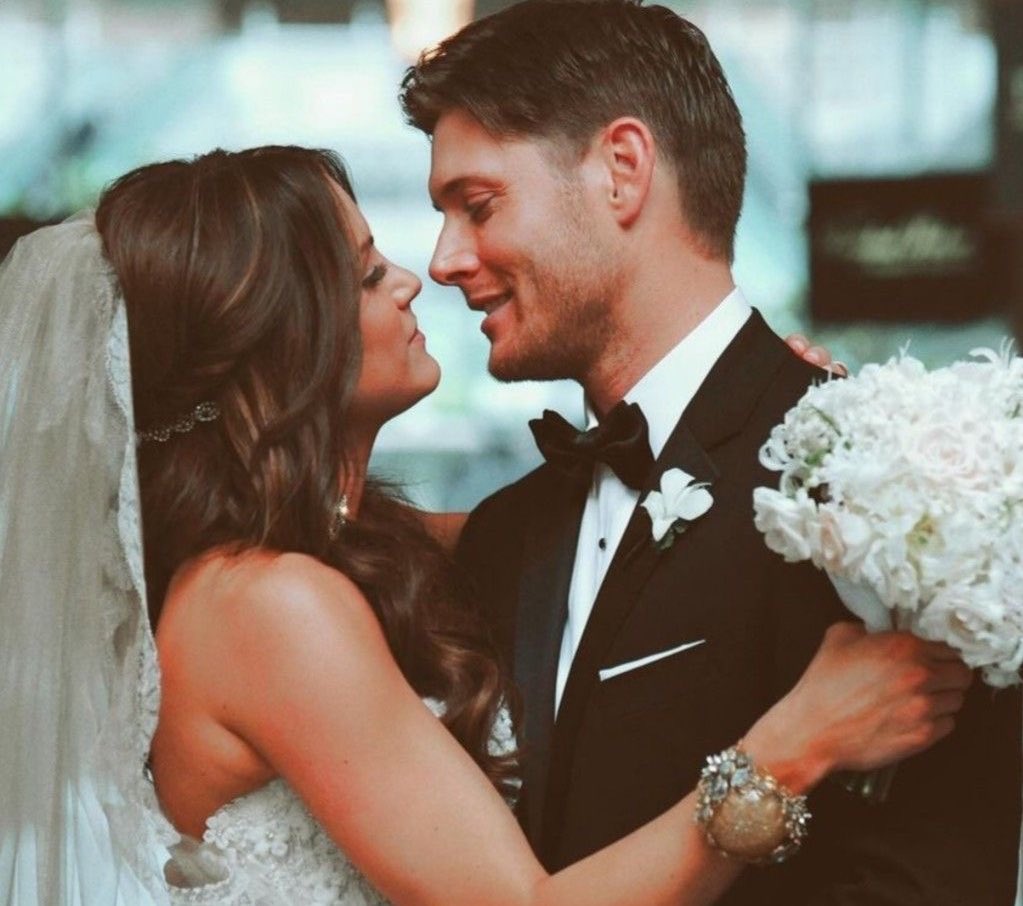 Danneel Ackles e Jensen Ackles estao completando 15 anos de casados ♥️💍, image size:1023x906