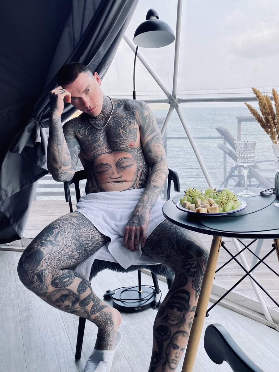 Would u chill with me?