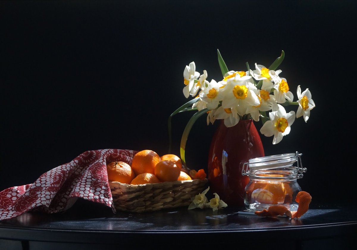 my mom is now arranging and photographing still lifes. doesn't post them anywhere, just sends them to me on whatsapp. 

i didn't even know this was a hobby you could have