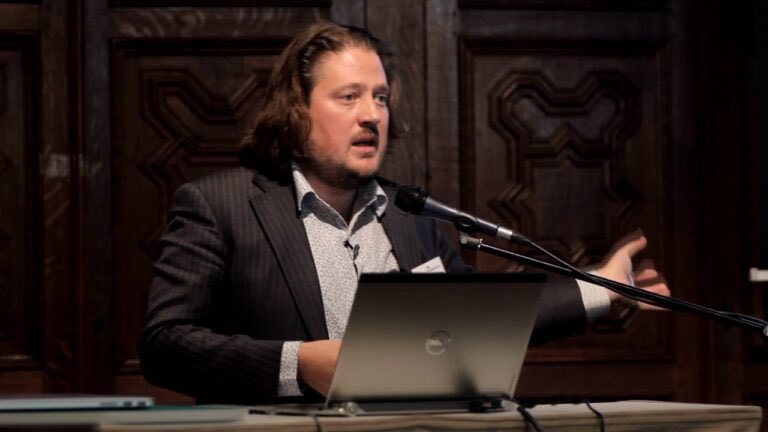 Voltaire Foundation (@voltaireoxford) on Twitter photo A computational approach to 18thC book history and intellectual history: Mikko Tolonen delivers our annual lecture in Digital Enlightenment Studies tomorrow (Fr. 9 May), 5pm, Weston Library <a href="/bodleianlibs/">Bodleian Libraries</a>.
voltaire.ox.ac.uk/event/annual-v⦠A computational approach to 18thC book history and intellectual history: Mikko Tolonen delivers our annual lecture in Digital Enlightenment Studies tomorrow (Fr. 9 May), 5pm, Weston Library <a href="/bodleianlibs/">Bodleian Libraries</a>.
voltaire.ox.ac.uk/event/annual-vā¦
