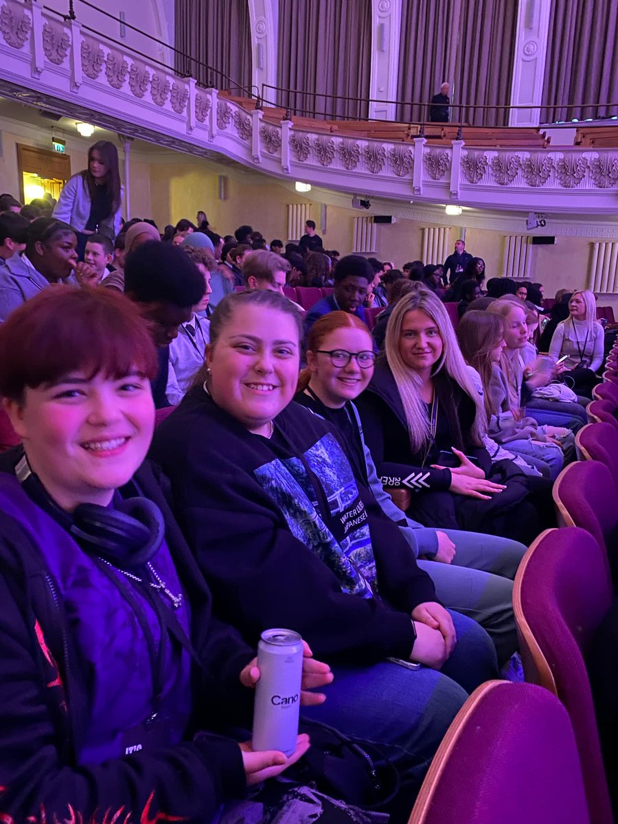 Healing Academy (@healingacademy1) on Twitter photo After a 6am start!
Year 9 and 10 Pupils have arrived at the <a href="/cadoganhall/">Cadogan Hall</a> in London for the <a href="/foundation_hp/">High Performance Foundation</a> Plan Roadshow.
The primary aim of the roadshow is to equip young people with the vital skills, resilience, and mental fortitude necessary to succeed in the workplace. After a 6am start!
Year 9 and 10 Pupils have arrived at the <a href="/cadoganhall/">Cadogan Hall</a> in London for the <a href="/foundation_hp/">High Performance Foundation</a> Plan Roadshow.
The primary aim of the roadshow is to equip young people with the vital skills, resilience, and mental fortitude necessary to succeed in the workplace.