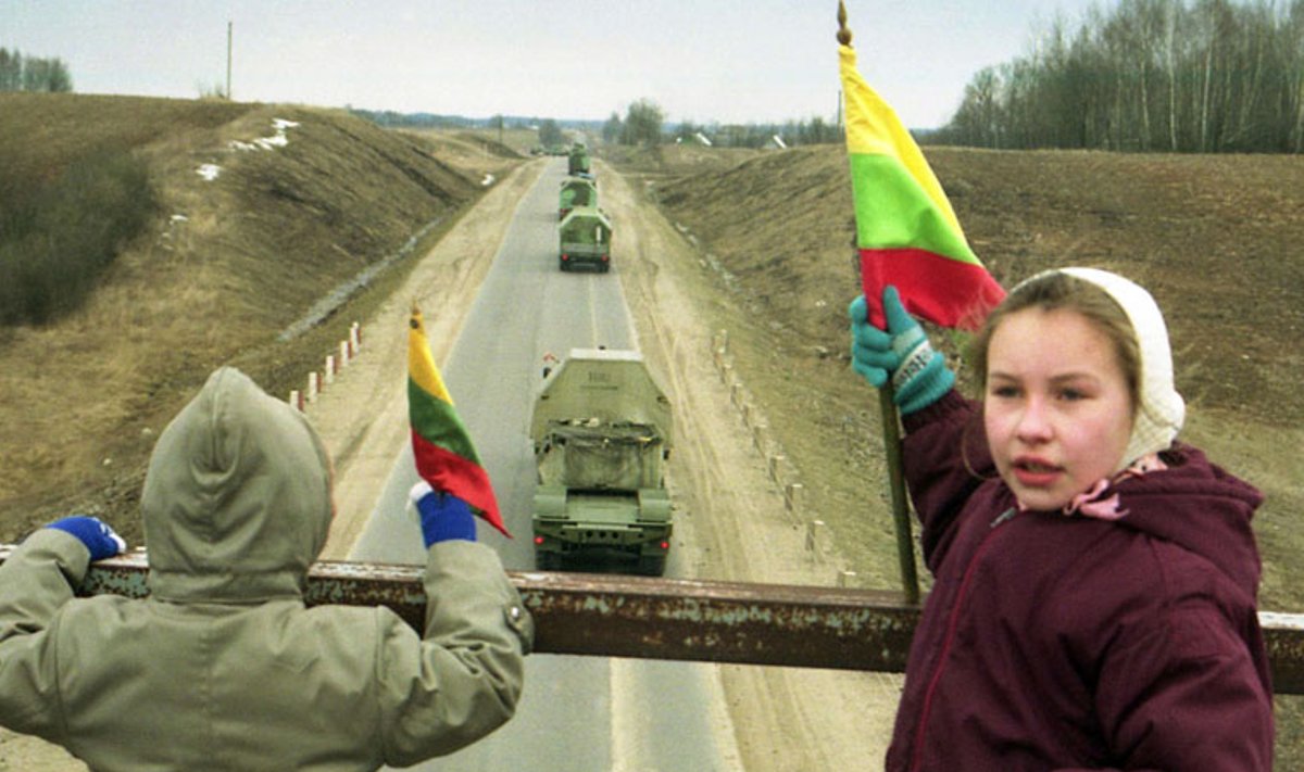 In Lithuania🇱🇹, World War II ended on August 31, 1993, at 11 :45 PM - when the last Soviet soldier officially left the country.