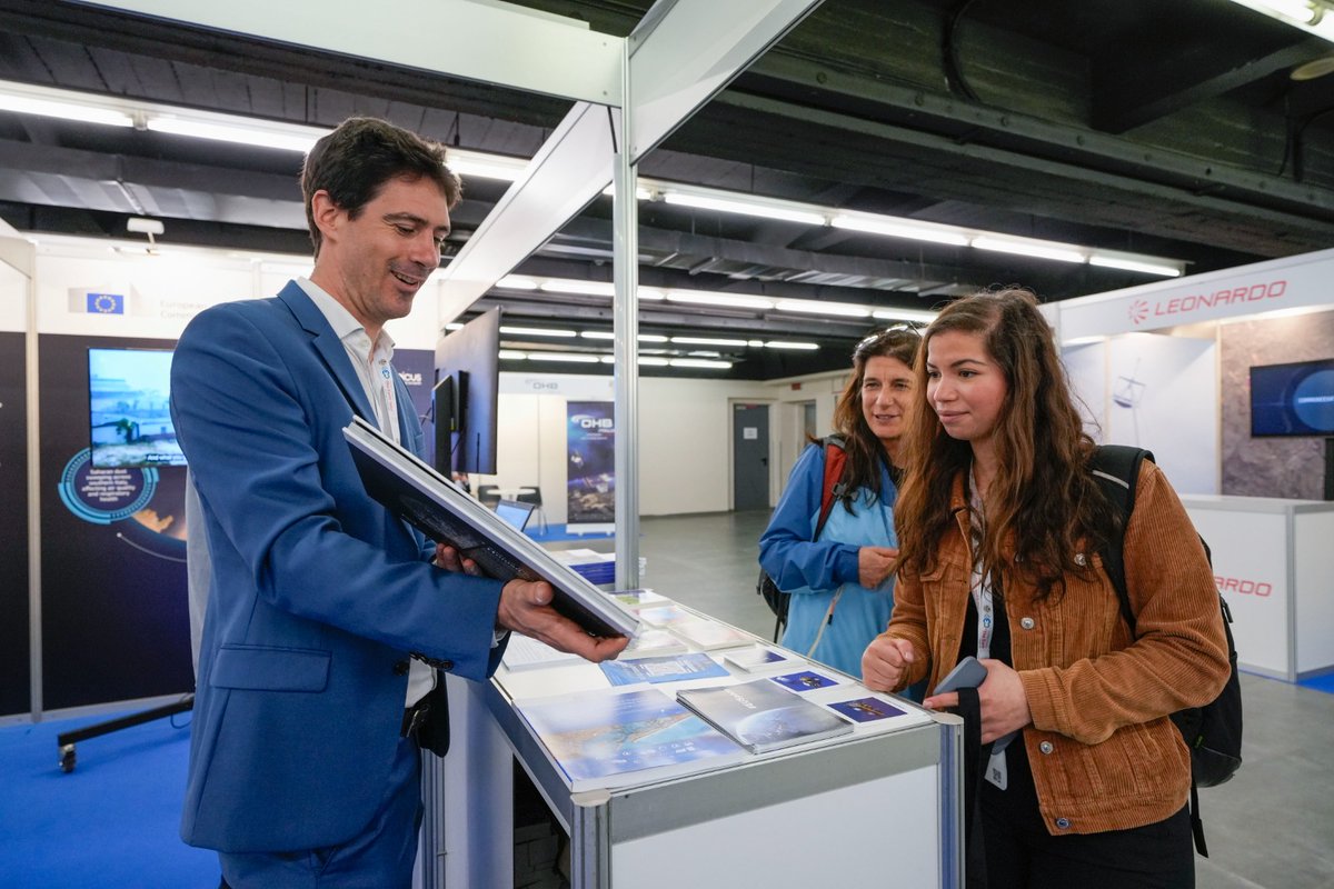 EU Defence and Space tweet media