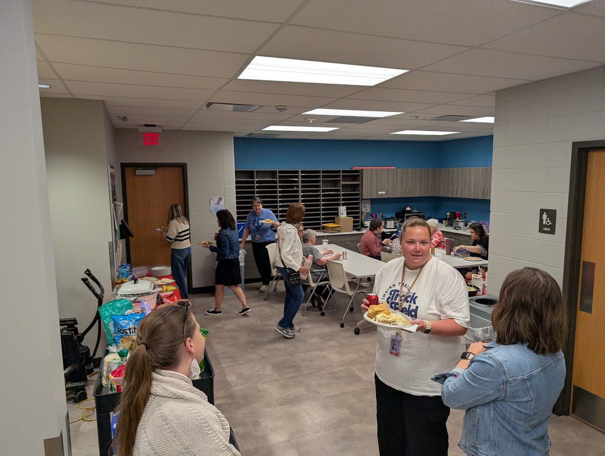 Keri Snyder (@ksnyderap) on Twitter photo Thank you, Cougar Pride, for a delicious taco bar--we appreciate your support of our teachers! <a href="/BarackmanBrian/">Brian Barackman</a> <a href="/ITMSCougars/">Indian Trail Cougars</a> Thank you, Cougar Pride, for a delicious taco bar--we appreciate your support of our teachers! <a href="/BarackmanBrian/">Brian Barackman</a> <a href="/ITMSCougars/">Indian Trail Cougars</a>