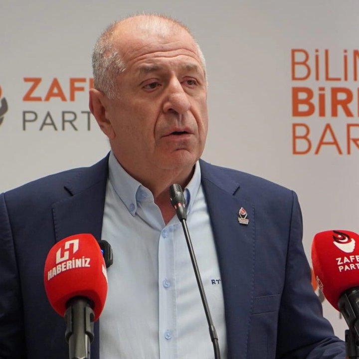 #SONDAKİKA 

Ümit Özdağ hastaneye sevk edildi.