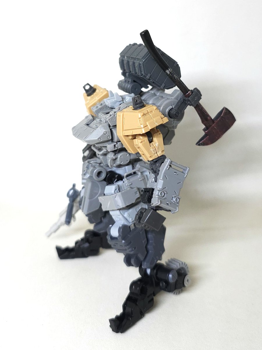 hirahirahirano's tweet photo. 1/60オリジナルロボ
脚をちょっと変更しました
よりゴツい脚に
写真3枚目と4枚目は副産物です
これはこれで良いかも
#大火鳥製造
#BIGFIREBIRDBUILD
#160scale
#ストラクチャーアーツ
#obsidianProtocol
#オブシディアンプロトコル https://t.co/Sjr8TOuuzu