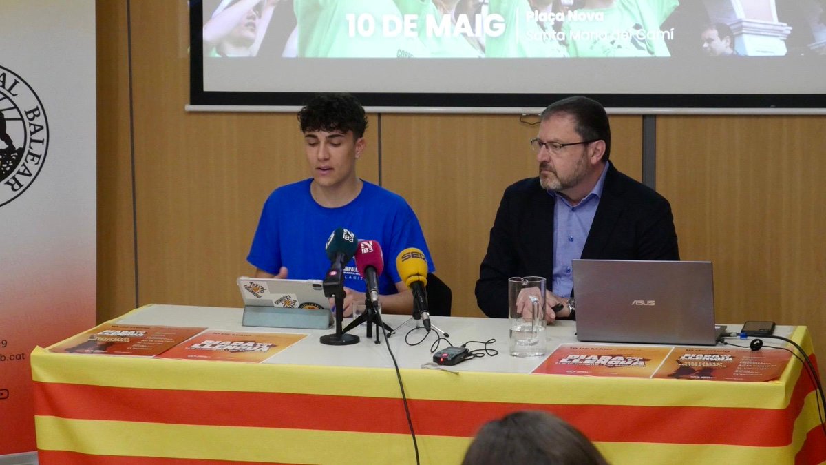 ocbcat's tweet photo. 🔴L’@ocbcat i @JovesLlengua feim una crida a sortir massivament al carrer per la Diada per la Llengua del 10 de maig!

‼️En un context convuls i delicat marcat pel retrocés de l’ús social del català i per les polítiques regressives impulsades pel PP-VOX, feim una crida a omplir la plaça Nova de Santa Maria del Camí en una demostració de força col·lectiva i de compromís amb la defensa de la llengua i la cultura pròpies. 

Per Mallorca, hi serem! 💪

ℹ️ https://t.co/wqSVJslRY4