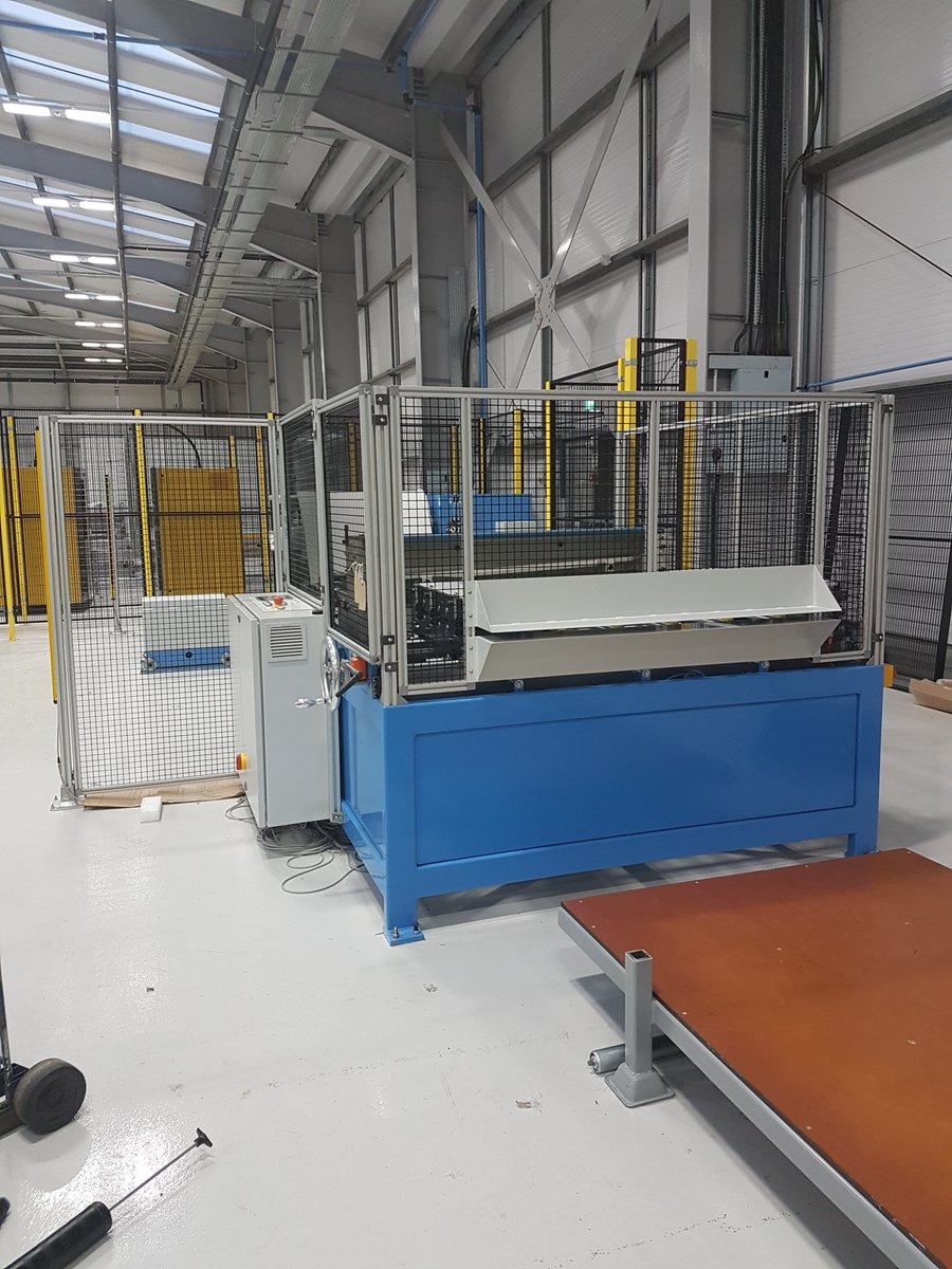 boxer_design's tweet image. The @boxer_design  Plain Seam Panel Line  - another rollforming machine from our range of machinery. Our sales team are on hand to answer any Qs on this/any of our range: sales@boxer-design.co.uk 
#mfg #rollformingmachine #sheetmetal #industrialmachinery