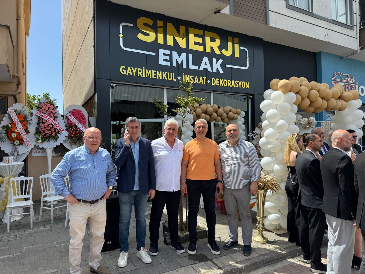 TurgutBabaoglu's tweet photo. 📍 Başpınar Mahallesi 1143. Sokak’ta hizmet verecek olan ‘Sinerji Grup Emlak’ adlı iş yerinin açılışına katıldık.
İşletme sahibi Fatih Siner kardeşimi ve emlak danışmanı Sami Bağdatlı abimi tebrik ediyor, hayırlı olsun dileklerimi iletiyorum. https://t.co/elMtnm1elt