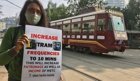 VaibhavNam63318's tweet photo. WB Govt. Unnecessarily blaming Trams for congestion and low patronage . They even can't increase their frequency so that more people can use it . They set the fire, then blame the smoke — poor tram becomes the scapegoat. #savetrams https://t.co/wq7dRPA94O