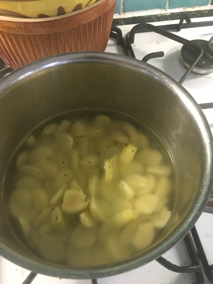 marcusmillerart's tweet image. Lockdown remembered. Boiling garlic. 😂 #lockdown #hopkinson #memories