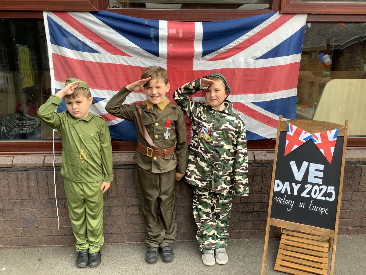 Stepping back to the 1940s today at St David’s to celebrate VE Day <a href="/Haigh_St_Davids/">St. David's Haigh</a> <a href="/LT_Trust/">Learning Together Trust</a>