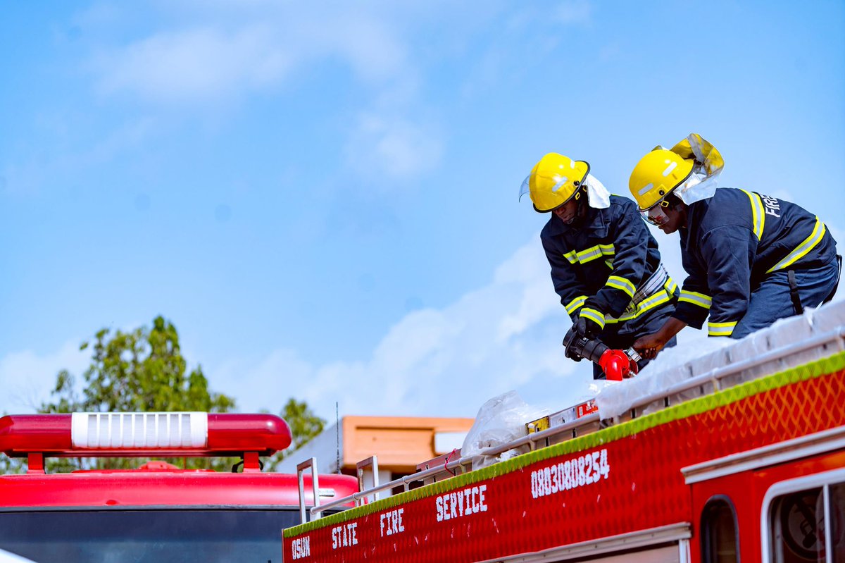 Yesterday, in continuation of our ongoing commitment to strengthening fire safety and emergency response services in our dear state, I commissioned another three (3) fire trucks for the Osun State Fire Service. This brings the number of fire trucks procured by our administration