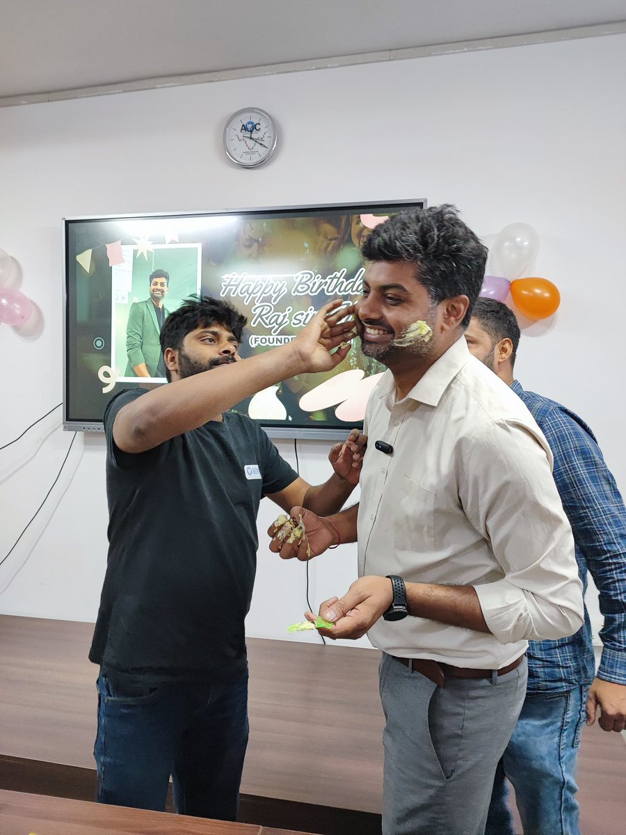 aocRajShah's tweet photo. Birthday celebration 🎉🎊 https://t.co/J29gToWVkH