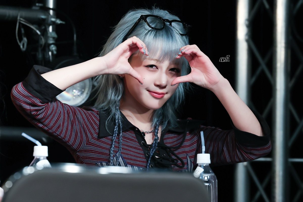 250504 tower record

⬇️こちら、世界でいちばんかわいいひとです

#히카루 #HIKARU #江崎ひかる 
#케플러 #Kep1er #ひかる大好き