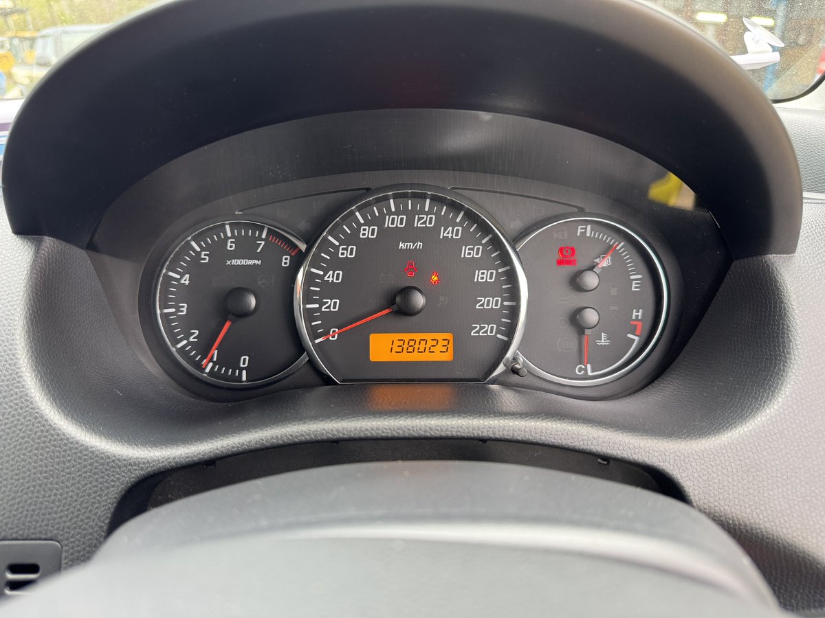 kitami_autosite's tweet photo. スイフトスポーツ 5MT 138000キロ
来週の水曜日まで50万で欲しい方いますか？

 #車売ります
 #スイフト
 #スイフトスポーツ https://t.co/rvjqNzL6wm
