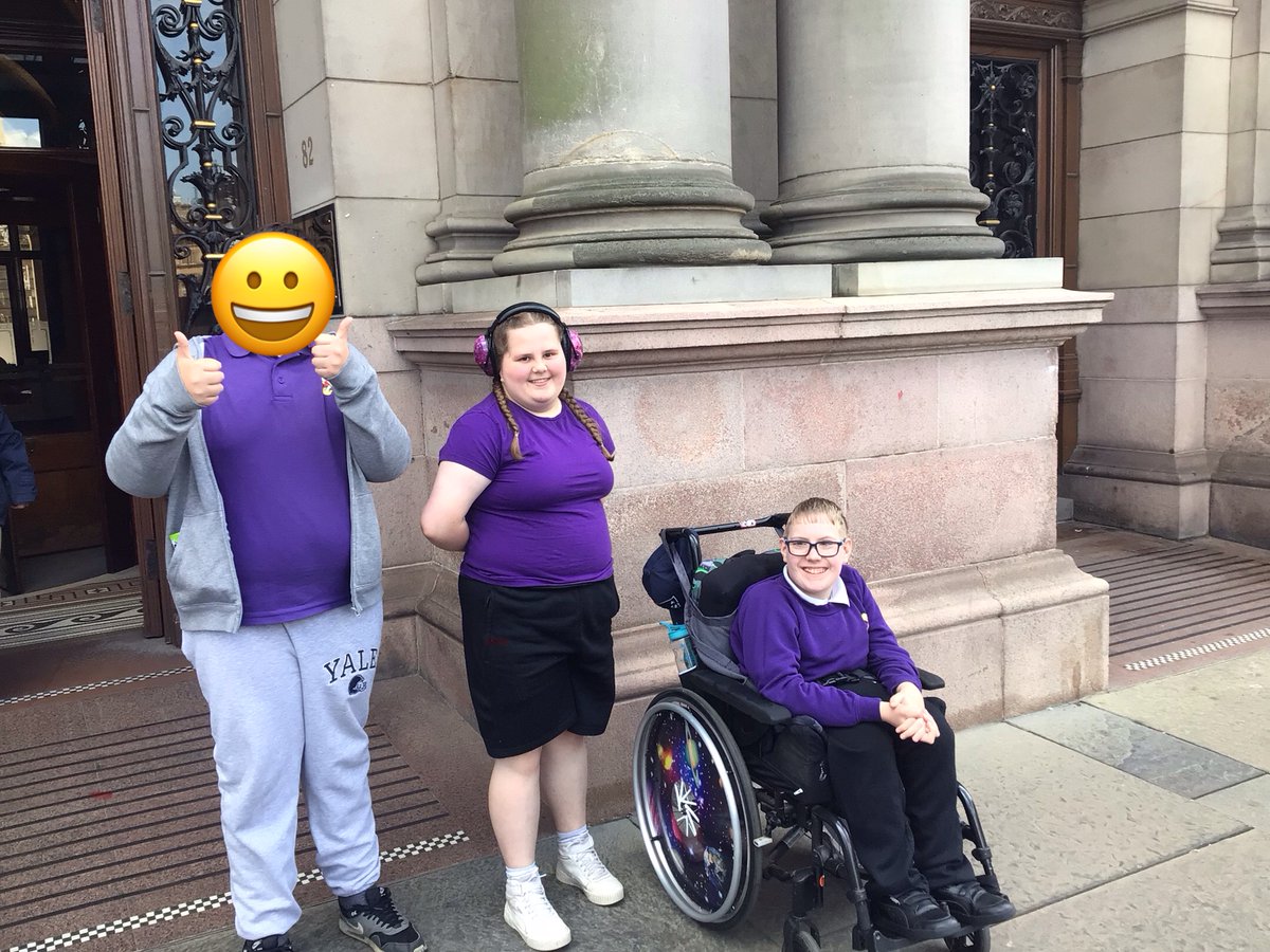AshtonSecondary's tweet photo. Yesterday some representatives of our Pupil Council attended a Forum at @GlasgowCC City Chambers. They gave feedback on some of the issues discussed and participated fully in the activities. Thank you to those who attended for their engagement! #fb #AshtonValues #Communication https://t.co/5ueU8tPEfk