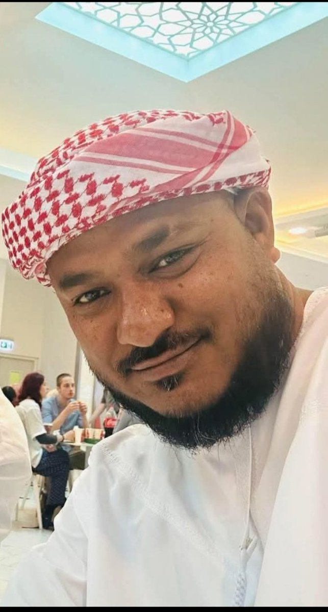 alphaamaan's tweet photo. @MMuizzu @MNDF_Official Sir, Price of the Kingdom of Baarah, His Highness Ibrahim Sujau bun Mic Al Very Happy Would like to meet you in order to invest in the Maldives. 😁 https://t.co/BULAxdiksa