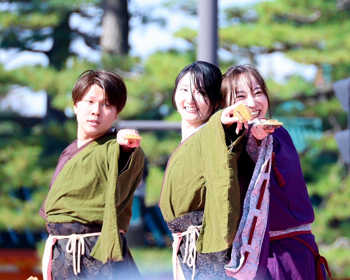 taisan244's tweet photo. 京都さくらよさこい
2025.04.06

幻遷-uturoi-　さん

最初と最後では曲調が大きく変わる魅力的な演目ですね🥰

#京都さくらよさこい #さくよさ #幻遷 https://t.co/F9CGvK02Q4