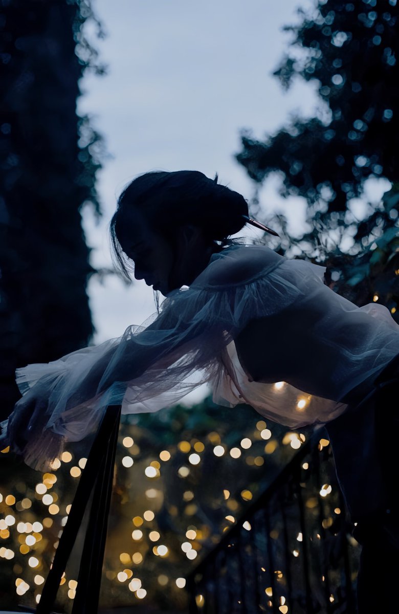 你们一直说想买套图
现在来啦！！卖一周试试水 私信小号询问！