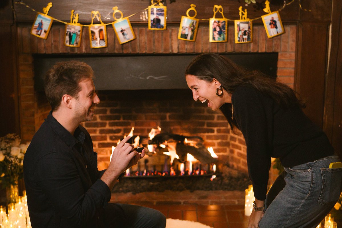 1770house's tweet photo. 💍Yes! Congratulations Sammi &amp; Jarrett… 📷: #marklandphotography #jarrettculotta #sammistrahl #1770house #easthampton #hamptons #longisland https://t.co/TNBY5SOJ4x