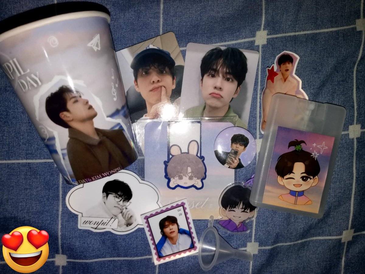 rhi_inthemood's tweet image. Received! Thank you @sunsetforkwp 💚