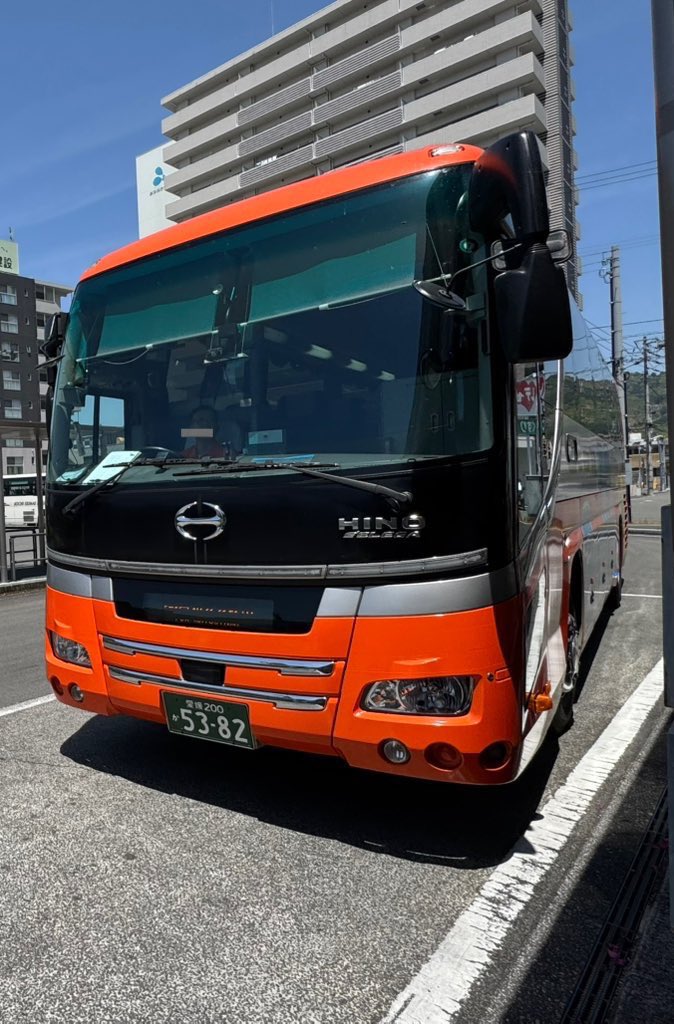 2025/5/5に撮影。♢伊予鉄バス•5382「[松山]室町[営]」 ↪︎〔愛媛200