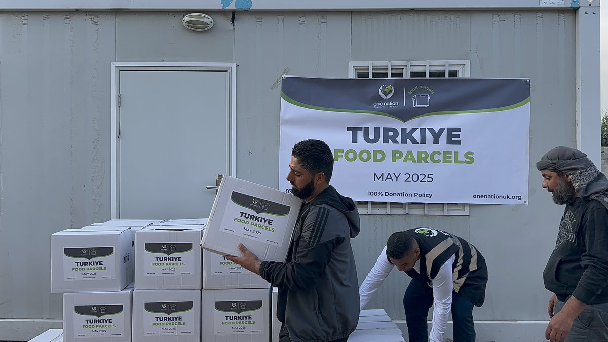 One_NationUK's tweet image. Our team on the ground in Turkey distributed food packs to Syrian refugee families, offering not just essentials, but dignity and hope. Grateful to everyone who made this possible. Compassion knows no borders.
🔗 onenationuk.org
#OneNation #RefugeeSupport