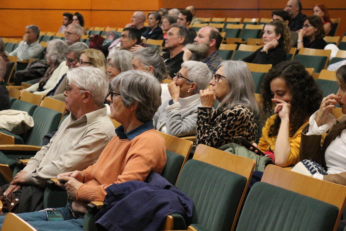 Inst.Fís.Corpuscular tweet media